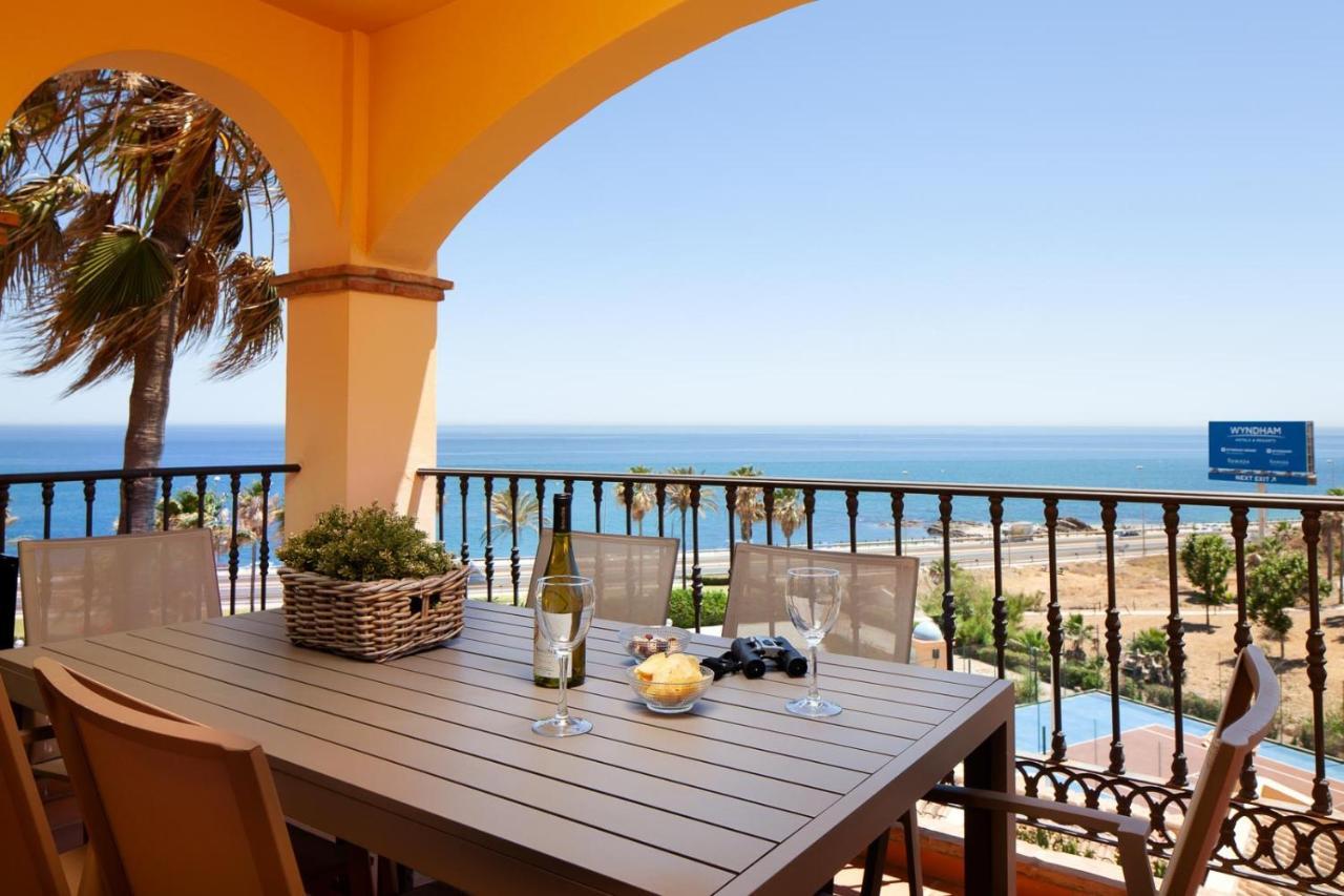Mijas Costa Dolphin Views By Alfresco Stays El Faro Kültér fotó