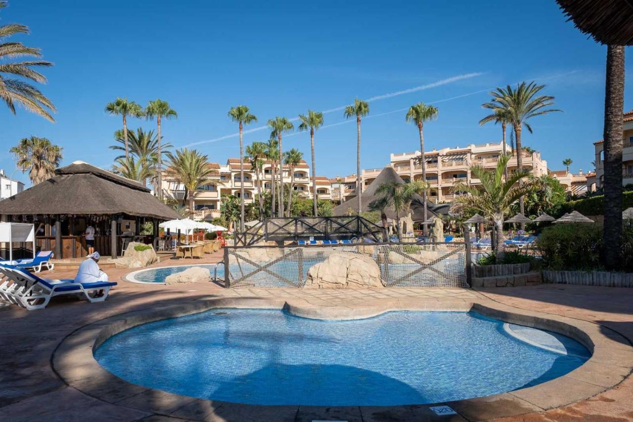 Mijas Costa Dolphin Views By Alfresco Stays El Faro Kültér fotó